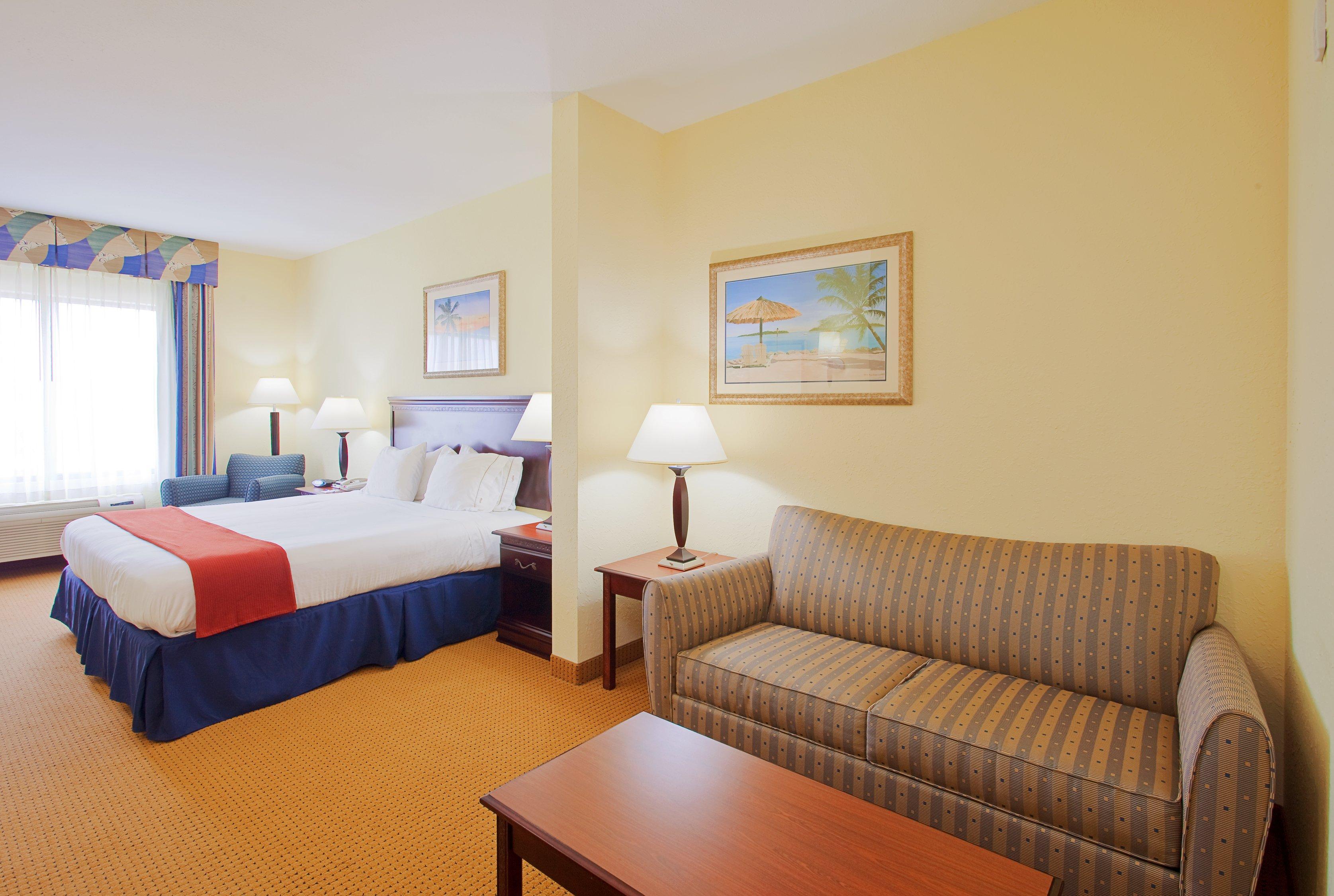 Holiday Inn Express Hotel & Suites Panama City-Tyndall Eksteriør billede